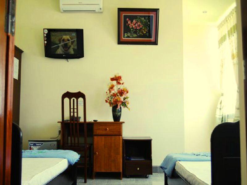 Hung Thinh Hotel Quy Nhon Exterior photo