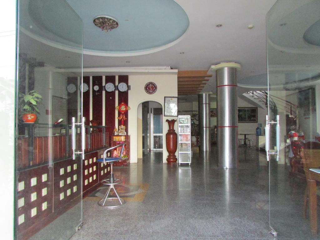Hung Thinh Hotel Quy Nhon Exterior photo