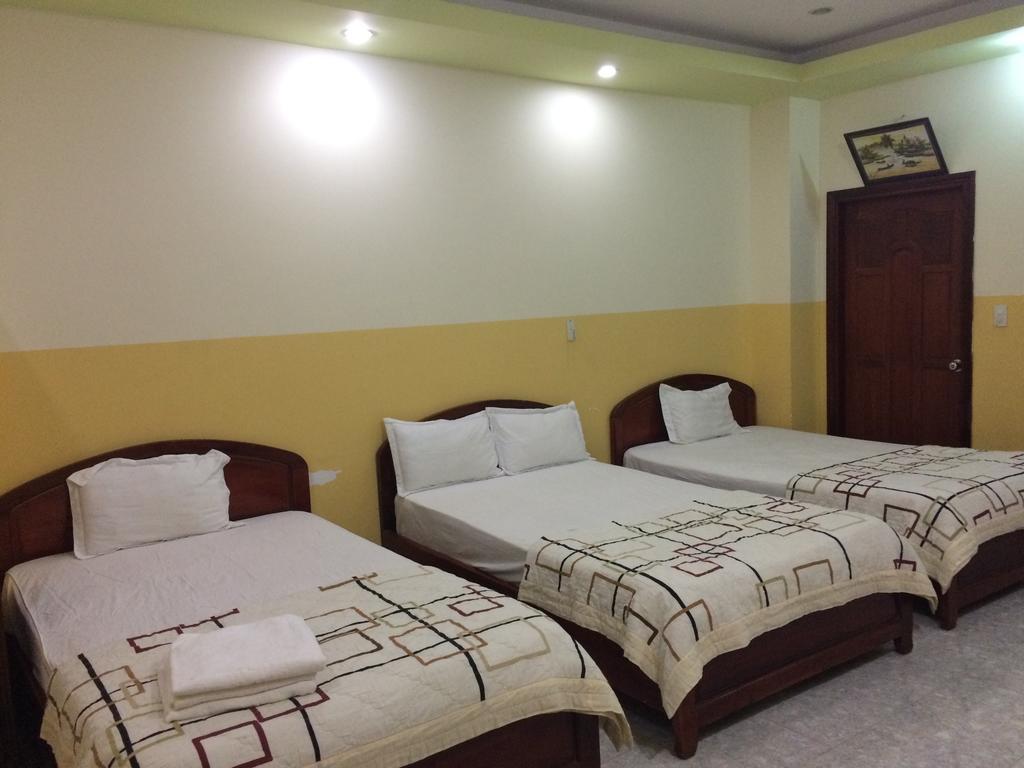 Hung Thinh Hotel Quy Nhon Exterior photo
