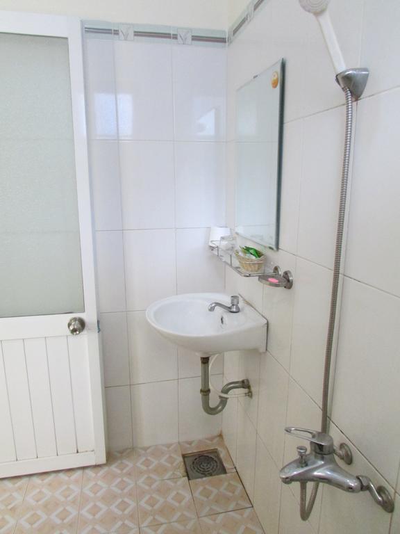 Hung Thinh Hotel Quy Nhon Exterior photo